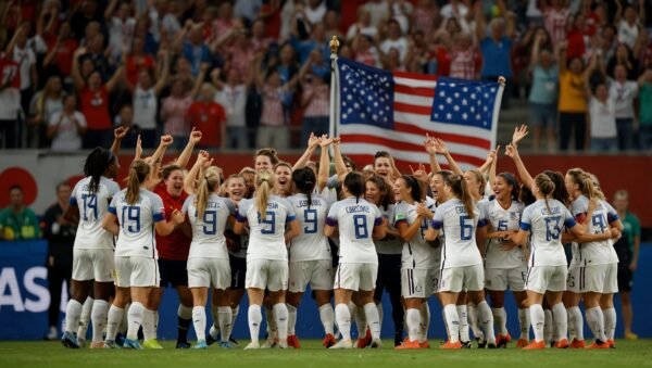 US Women Edge England In World Cup Rematch